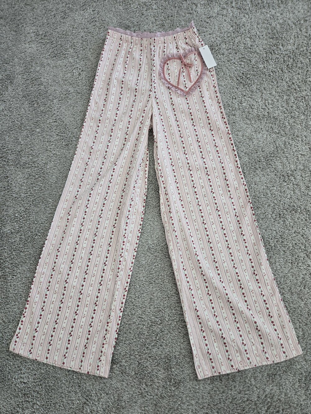 Pink Rose Dollette wide leg pink white striped lounge pajama pants. Size xsmall.